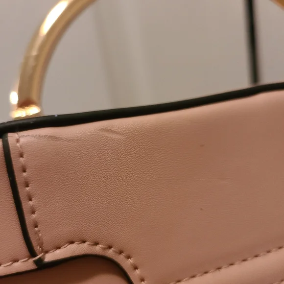 A New Day Pink Purse - Picture 3 of 10